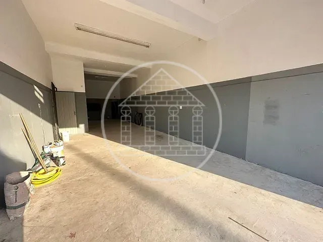 Loja com 120m², para alugar, no bairro Santo Amaro em São Paulo