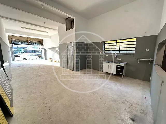Loja com 120m², para alugar, no bairro Santo Amaro em São Paulo