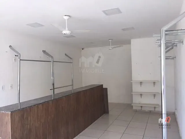 Loja para alugar, no bairro Corrêas em Petrópolis
