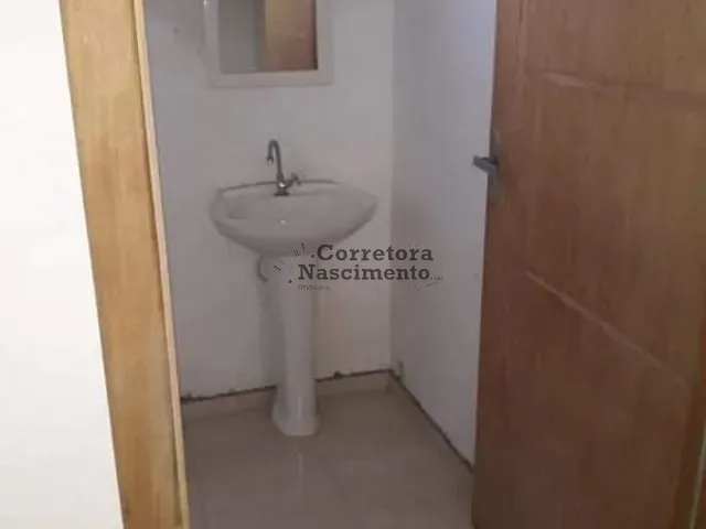 Loja com 200m², para alugar, no bairro Parque dos Príncipes em Jacareí