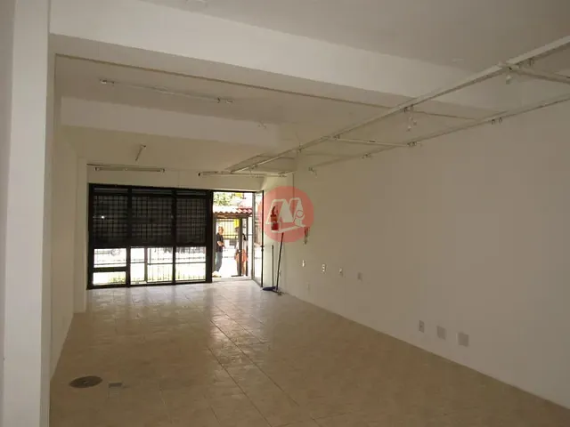 Loja com 43m², à venda ou para alugar, no bairro Moinhos de Vento em Porto Alegre