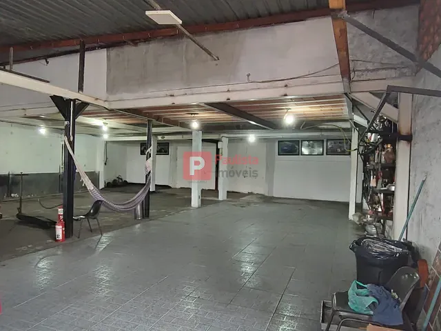 Loja à venda, no bairro Jardim dos Lagos em São Paulo