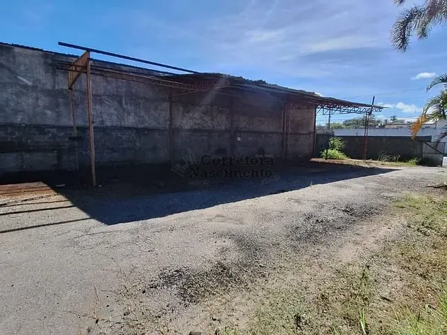 Loja com 1094m², para alugar, no bairro Cidade Jardim em Jacareí