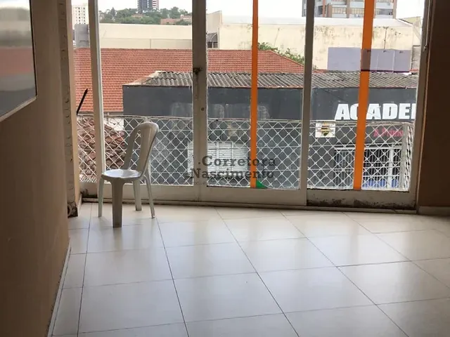 Loja com 376m², para alugar, no bairro Centro em Jacareí