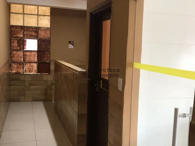 Loja com 376m², para alugar, no bairro Centro em Jacareí