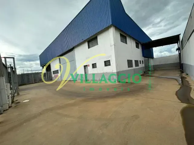 Loja com 680m², para alugar, no bairro Vila Toninho em São José do Rio Preto
