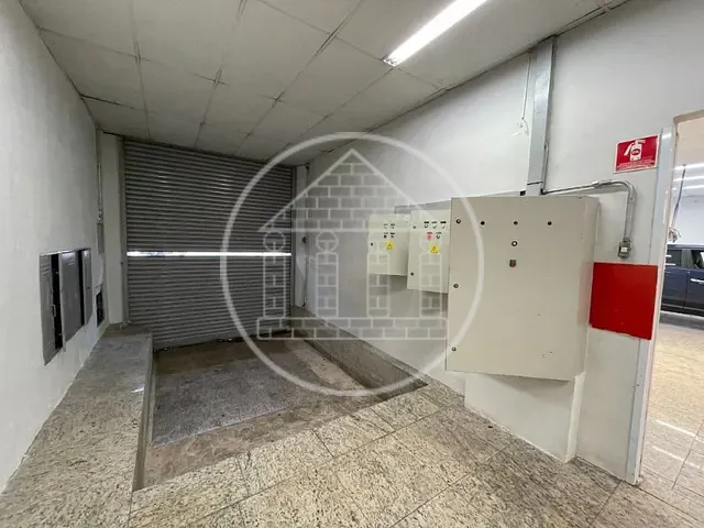 Loja com 390m², para alugar, no bairro Bela Vista em São Paulo