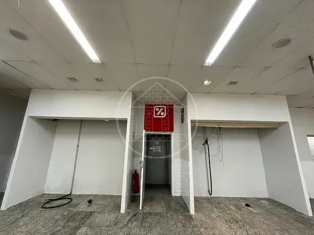 Loja com 390m², para alugar, no bairro Bela Vista em São Paulo