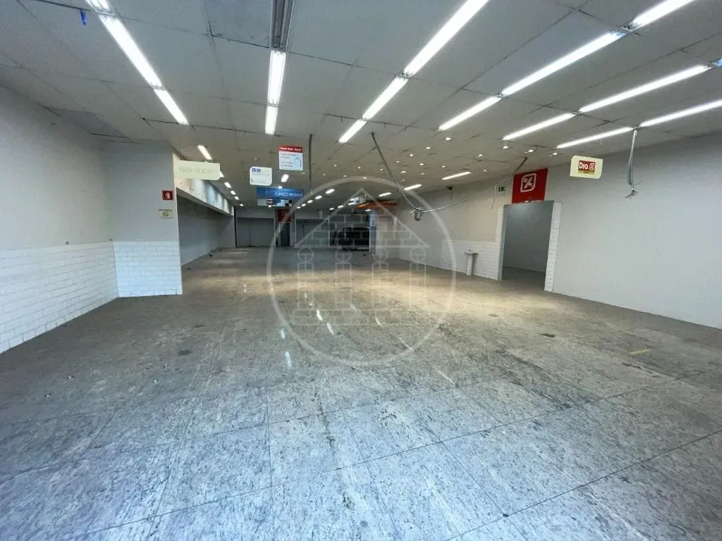 Loja-Salão, 390 m² - Foto 1