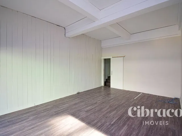 Loja para alugar, no bairro Centro em Curitiba