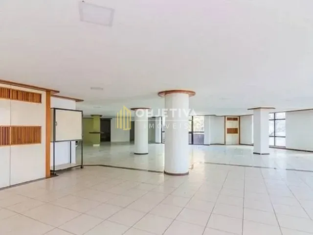 Loja com 1000m², para alugar, no bairro Centro em Novo Hamburgo