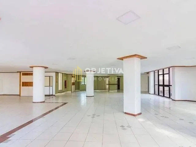 Loja com 1000m², para alugar, no bairro Centro em Novo Hamburgo