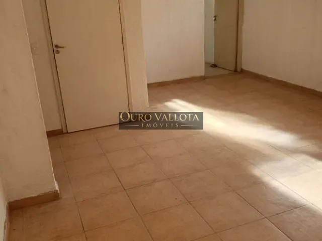 Loja com 150m², para alugar, no bairro Quarta Parada em São Paulo