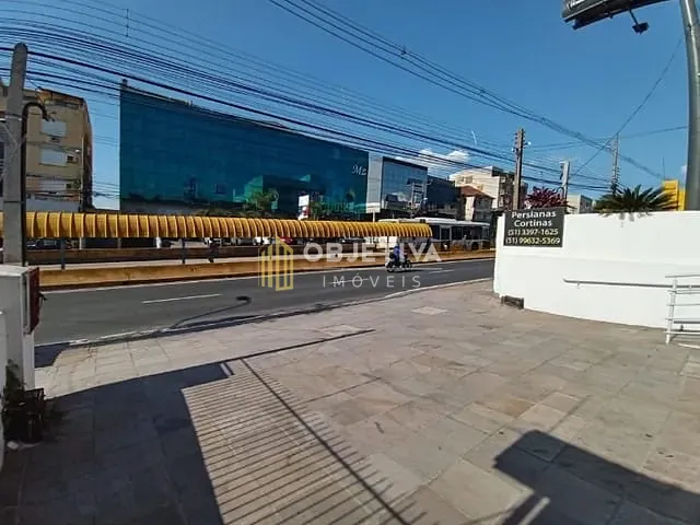 Loja para alugar, no bairro Petrópolis em Porto Alegre