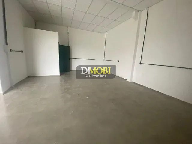 Loja com 195m², para alugar, no bairro Sagrada Família em Gravataí