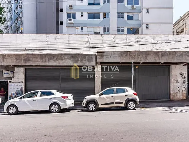 Loja com 550m², à venda, no bairro Floresta em Porto Alegre