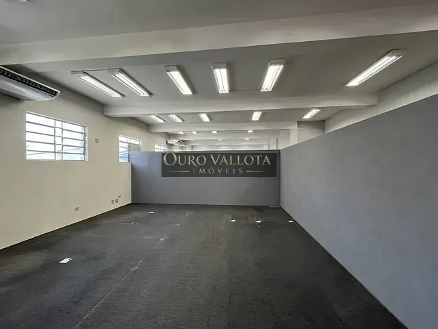 Loja com 634m², à venda, no bairro Mooca em São Paulo