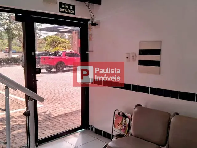 Loja com 120m², à venda, no bairro Usina Piratininga em São Paulo