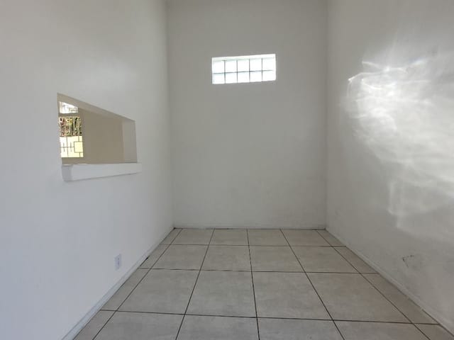 Foto do Loja - Loja para alugar, 30 m² por R$ 1.116,00/mês - São Geraldo - Porto Alegre/RS | Morano Imobiliária