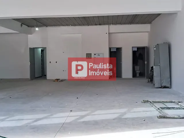 Loja com 220m², para alugar, no bairro santo amaro em São Paulo