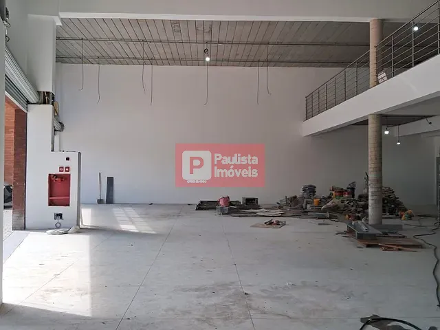 Loja com 220m², para alugar, no bairro santo amaro em São Paulo