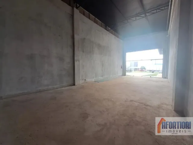 Loja para alugar, no bairro Jardim Botânico em Curitiba
