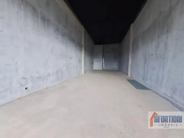 Loja para alugar, no bairro Jardim Botânico em Curitiba