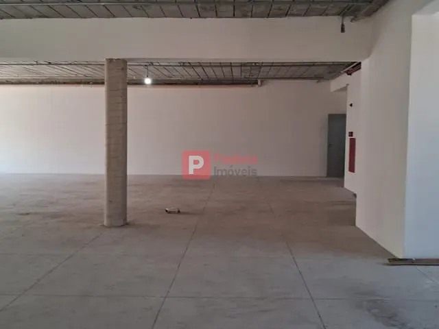 Loja com 330m², para alugar, no bairro santo amaro em São Paulo