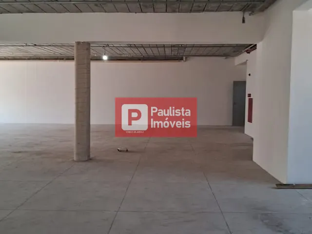 Loja com 330m², para alugar, no bairro santo amaro em São Paulo