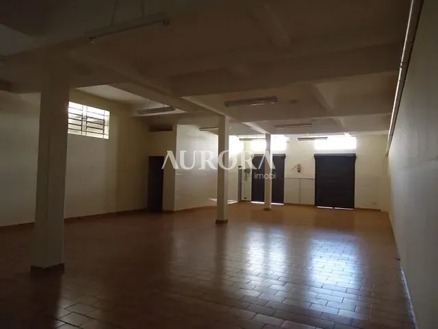 Loja com 220m², para alugar, no bairro Nossa Senhora de Lourdes em Londrina