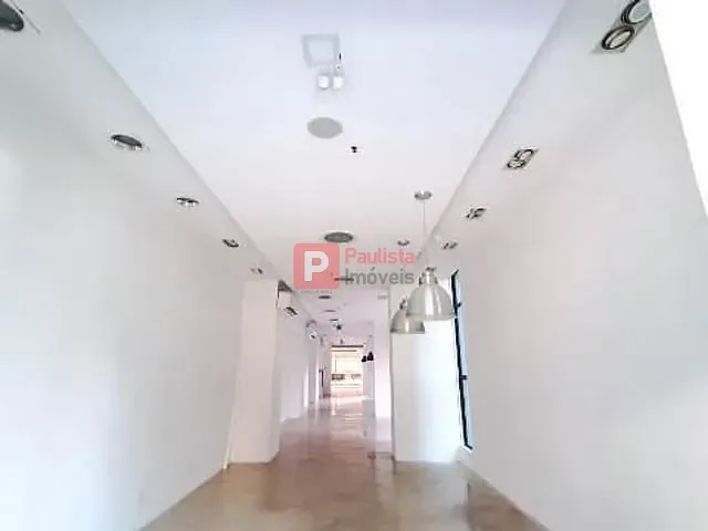 Loja com 418m², à venda ou para alugar, no bairro Vila Olímpia em São Paulo
