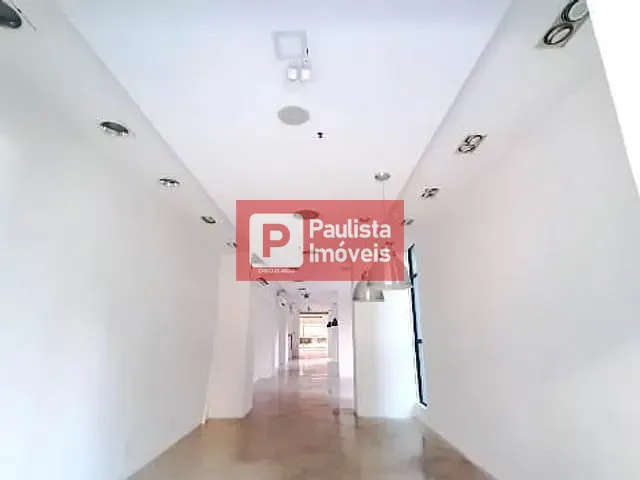 Loja com 418m², à venda ou para alugar, no bairro Vila Olímpia em São Paulo