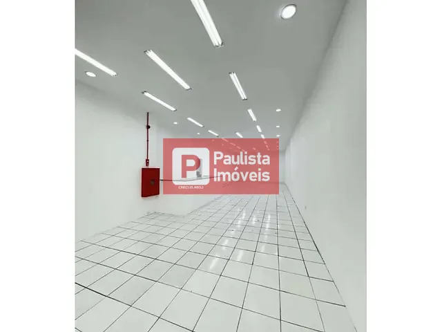 Loja para alugar, no bairro Santo Amaro em São Paulo