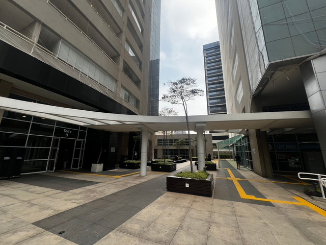 Foto do Loja - Loja Para Locação, a Cinco Minutos a Pé da Estação de Trem Granja Julieta , ao Lado do Complexo Carrefour,  Chácara Santo Antônio (Zona Sul), São Paulo, SP | Paulista Imóveis