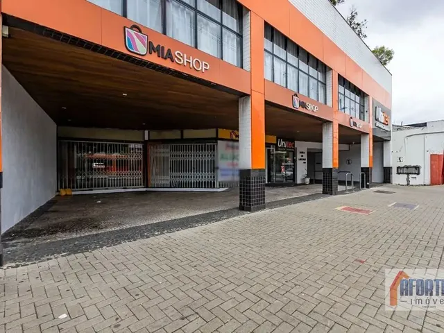 Loja para alugar, no bairro Portão em Curitiba