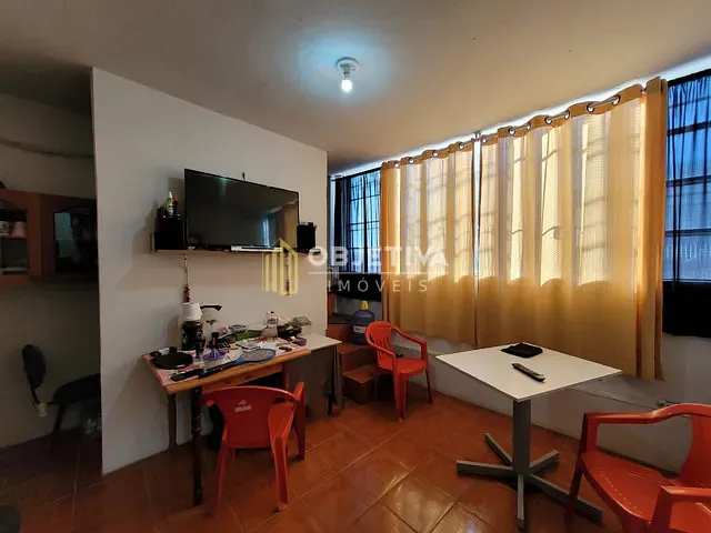 Loja com 240m², para alugar, no bairro São Geraldo em Porto Alegre