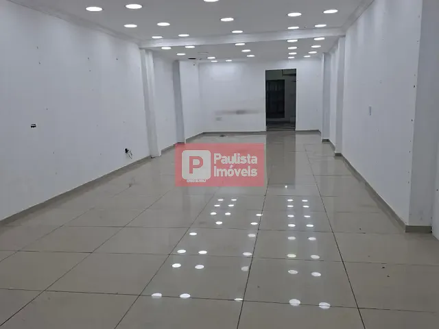 Loja com 180m², para alugar, no bairro Santo Amaro em São Paulo