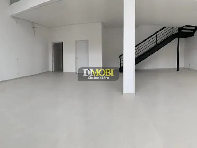 Loja com 201m², para alugar, no bairro Centro em Gravataí
