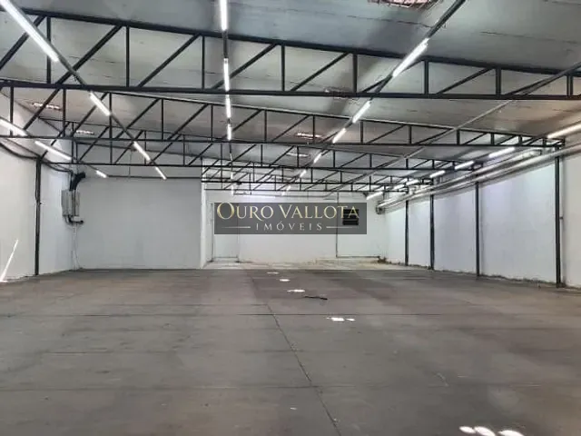 Loja com 430m², para alugar, no bairro Mooca em São Paulo