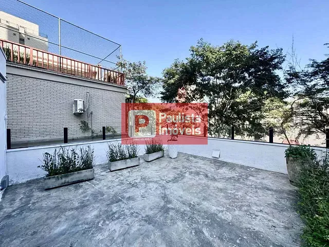 Loja para alugar, no bairro Vila Andrade em São Paulo