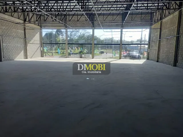 Loja com 600m², para alugar, no bairro São Vicente em Gravataí