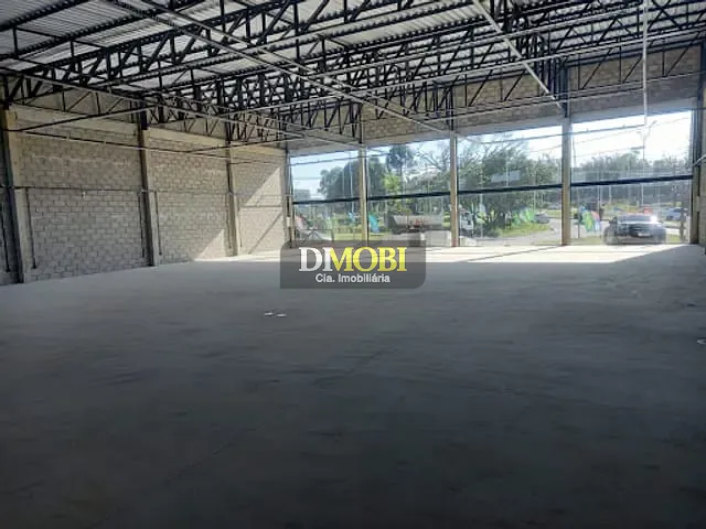 Loja com 600m², para alugar, no bairro São Vicente em Gravataí