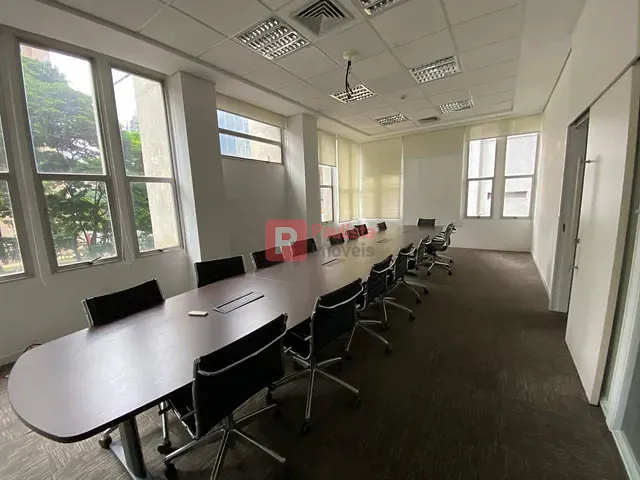 Loja com 1188m², à venda ou para alugar, no bairro Bela Vista em São Paulo