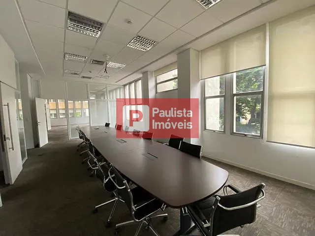 Loja com 1188m², à venda ou para alugar, no bairro Bela Vista em São Paulo