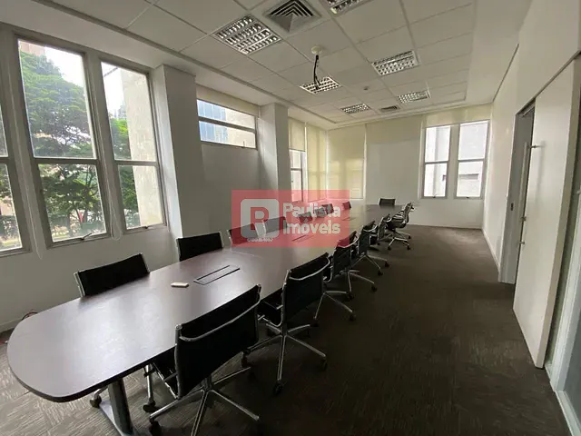 Loja com 1188m², à venda ou para alugar, no bairro Bela Vista em São Paulo