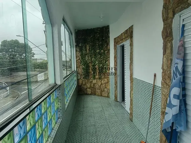 Loja com 126m², para alugar, no bairro Jardim Altos de Santana II em Jacareí