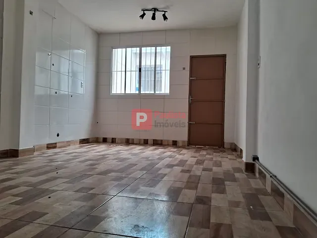 Loja com 106m², para alugar, no bairro Campo Belo em São Paulo