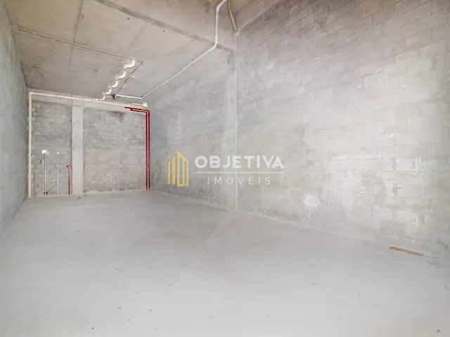 Loja para alugar, no bairro Petrópolis em Porto Alegre