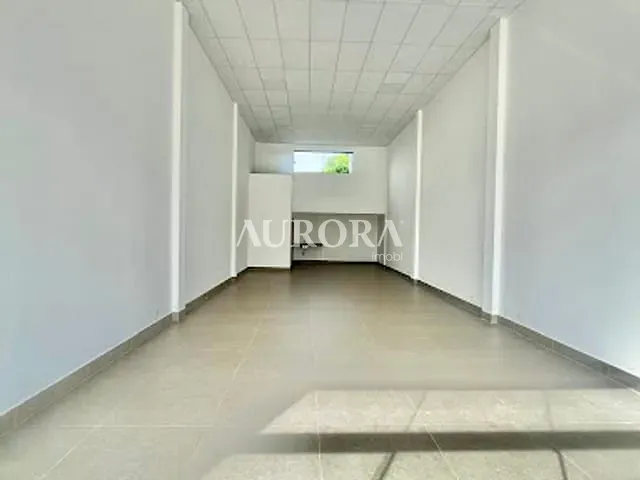 Loja com 150m², para alugar, no bairro Antares em Londrina