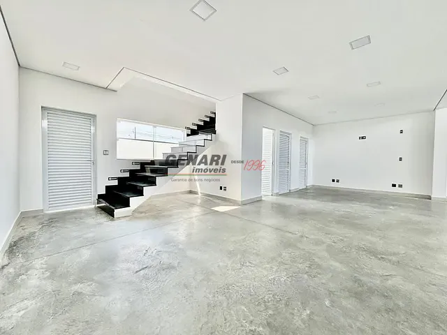 Loja com 238m², à venda, no bairro Jardim Veneza em Indaiatuba